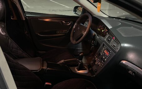 Volvo S60 III, 2002 год, 290 000 рублей, 17 фотография