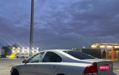 Volvo S60 III, 2002 год, 290 000 рублей, 8 фотография