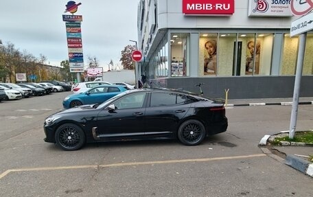 KIA Stinger I, 2018 год, 2 500 000 рублей, 4 фотография