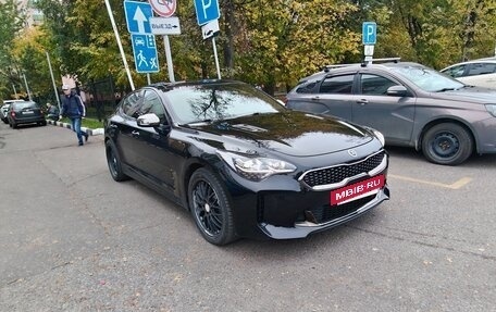 KIA Stinger I, 2018 год, 2 500 000 рублей, 2 фотография