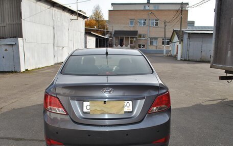 Hyundai Solaris II рестайлинг, 2016 год, 1 000 000 рублей, 4 фотография