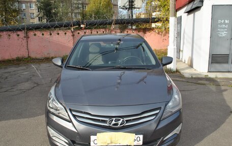 Hyundai Solaris II рестайлинг, 2016 год, 1 000 000 рублей, 5 фотография