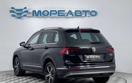 Volkswagen Tiguan II, 2017 год, 2 150 000 рублей, 7 фотография