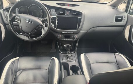 KIA cee'd III, 2014 год, 1 360 000 рублей, 24 фотография