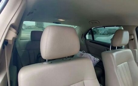 Mercedes-Benz E-Класс, 2010 год, 1 050 000 рублей, 7 фотография