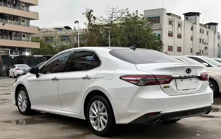 Toyota Camry, 2021 год, 3 400 000 рублей, 6 фотография