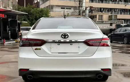 Toyota Camry, 2021 год, 3 400 000 рублей, 5 фотография