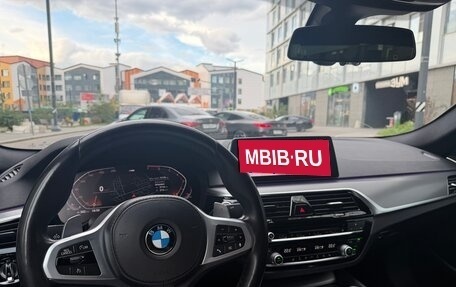 BMW 5 серия, 2019 год, 3 550 000 рублей, 3 фотография