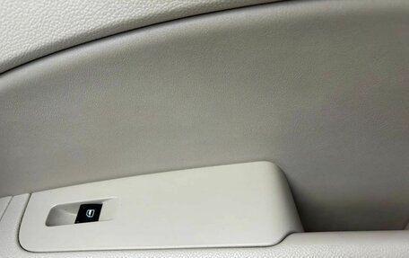 Skoda Superb III рестайлинг, 2012 год, 1 200 000 рублей, 19 фотография