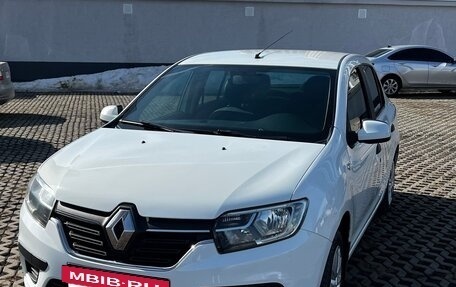 Renault Logan II, 2020 год, 840 000 рублей, 2 фотография