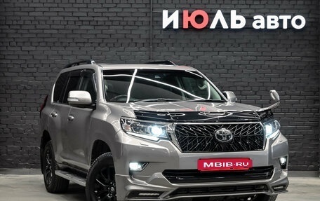 Toyota Land Cruiser Prado 150 рестайлинг 2, 2019 год, 5 200 000 рублей, 4 фотография