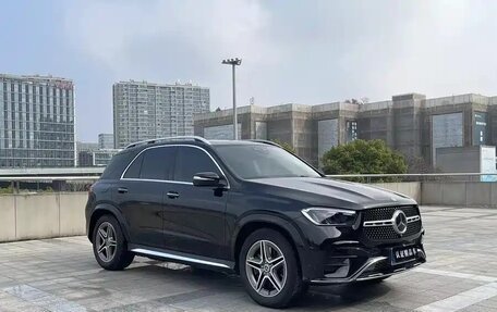 Mercedes-Benz GLE, 2024 год, 13 376 563 рублей, 2 фотография