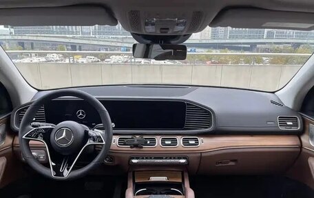 Mercedes-Benz GLE, 2024 год, 13 376 563 рублей, 8 фотография