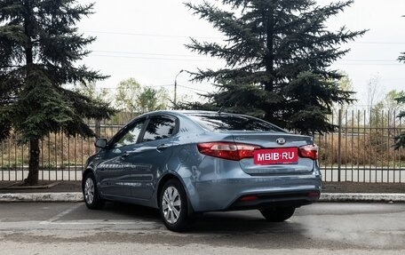 KIA Rio III рестайлинг, 2013 год, 600 000 рублей, 2 фотография