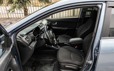 KIA Rio III рестайлинг, 2013 год, 600 000 рублей, 12 фотография