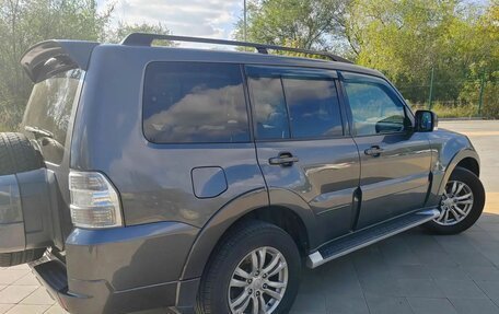 Mitsubishi Pajero IV, 2014 год, 2 380 000 рублей, 4 фотография