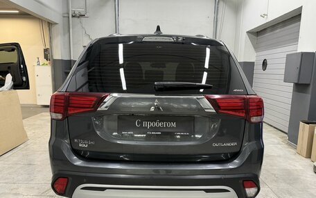 Mitsubishi Outlander III рестайлинг 3, 2019 год, 1 539 000 рублей, 5 фотография