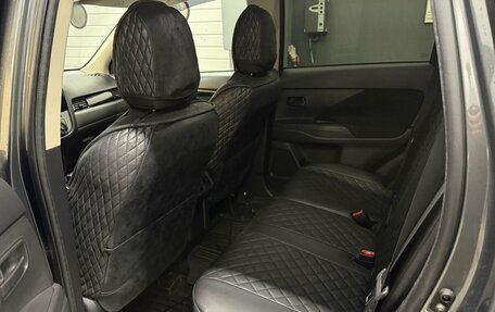 Mitsubishi Outlander III рестайлинг 3, 2019 год, 1 539 000 рублей, 8 фотография