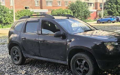 Renault Duster I рестайлинг, 2014 год, 750 000 рублей, 2 фотография