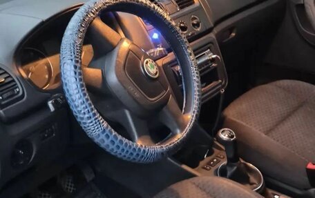 Skoda Fabia II, 2010 год, 350 000 рублей, 4 фотография