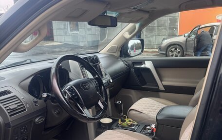 Toyota Land Cruiser Prado 150 рестайлинг 2, 2012 год, 2 650 000 рублей, 4 фотография