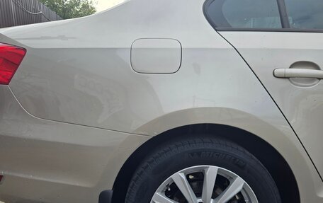 Volkswagen Jetta VI, 2013 год, 500 000 рублей, 6 фотография
