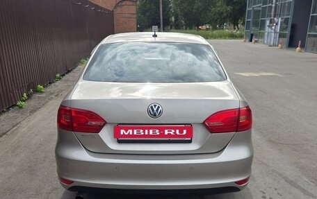 Volkswagen Jetta VI, 2013 год, 500 000 рублей, 8 фотография