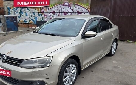 Volkswagen Jetta VI, 2013 год, 500 000 рублей, 11 фотография