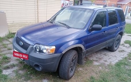 Ford Escape II, 2004 год, 585 000 рублей, 4 фотография