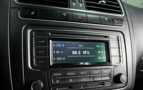 Volkswagen Polo VI (EU Market), 2013 год, 899 000 рублей, 13 фотография