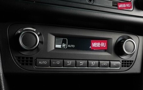 Volkswagen Polo VI (EU Market), 2013 год, 899 000 рублей, 12 фотография