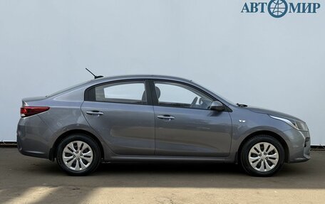 KIA Rio IV, 2018 год, 1 090 000 рублей, 4 фотография