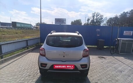 Renault Sandero II рестайлинг, 2017 год, 820 000 рублей, 3 фотография