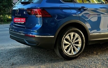Volkswagen Tiguan II, 2021 год, 2 670 000 рублей, 8 фотография