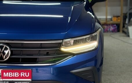 Volkswagen Tiguan II, 2021 год, 2 670 000 рублей, 3 фотография