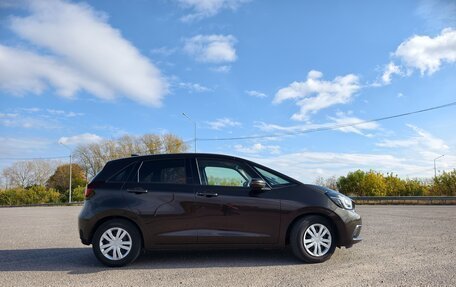 Honda Fit, 2021 год, 1 540 000 рублей, 9 фотография
