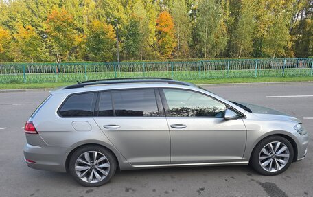 Volkswagen Golf VII, 2018 год, 1 950 000 рублей, 7 фотография