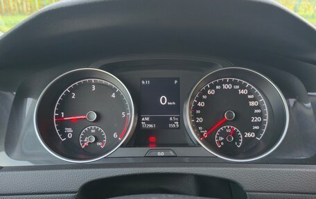 Volkswagen Golf VII, 2018 год, 1 950 000 рублей, 19 фотография