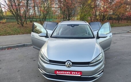 Volkswagen Golf VII, 2018 год, 1 950 000 рублей, 20 фотография