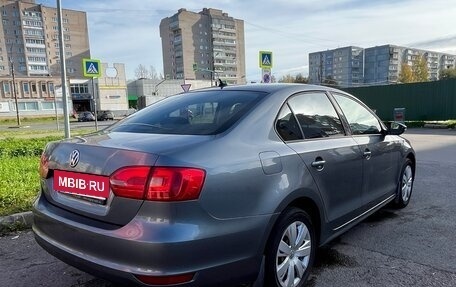 Volkswagen Jetta VI, 2014 год, 1 030 000 рублей, 4 фотография