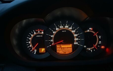Toyota RAV4, 2012 год, 1 400 000 рублей, 15 фотография