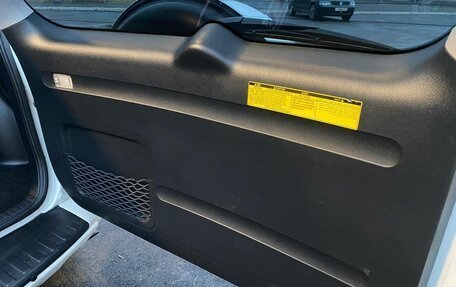 Toyota RAV4, 2012 год, 1 400 000 рублей, 22 фотография