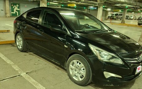 Hyundai Solaris II рестайлинг, 2015 год, 600 000 рублей, 10 фотография