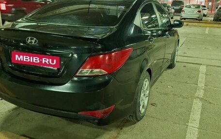 Hyundai Solaris II рестайлинг, 2015 год, 600 000 рублей, 7 фотография