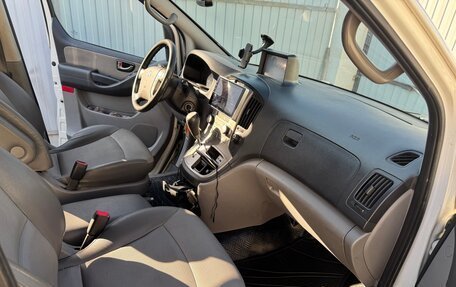 Hyundai Grand Starex Grand Starex I рестайлинг 2, 2011 год, 1 500 000 рублей, 7 фотография