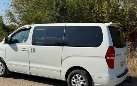 Hyundai Grand Starex Grand Starex I рестайлинг 2, 2011 год, 1 500 000 рублей, 12 фотография