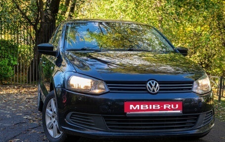 Volkswagen Polo VI (EU Market), 2011 год, 900 000 рублей, 4 фотография