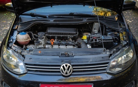 Volkswagen Polo VI (EU Market), 2011 год, 900 000 рублей, 14 фотография