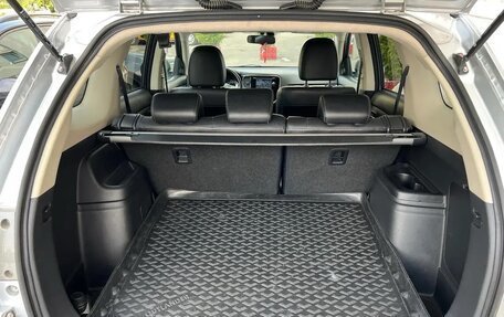 Mitsubishi Outlander III рестайлинг 3, 2014 год, 1 450 000 рублей, 6 фотография
