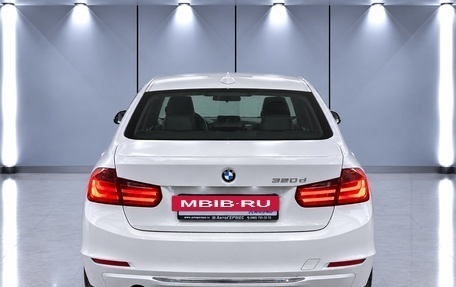 BMW 3 серия, 2012 год, 1 800 000 рублей, 3 фотография